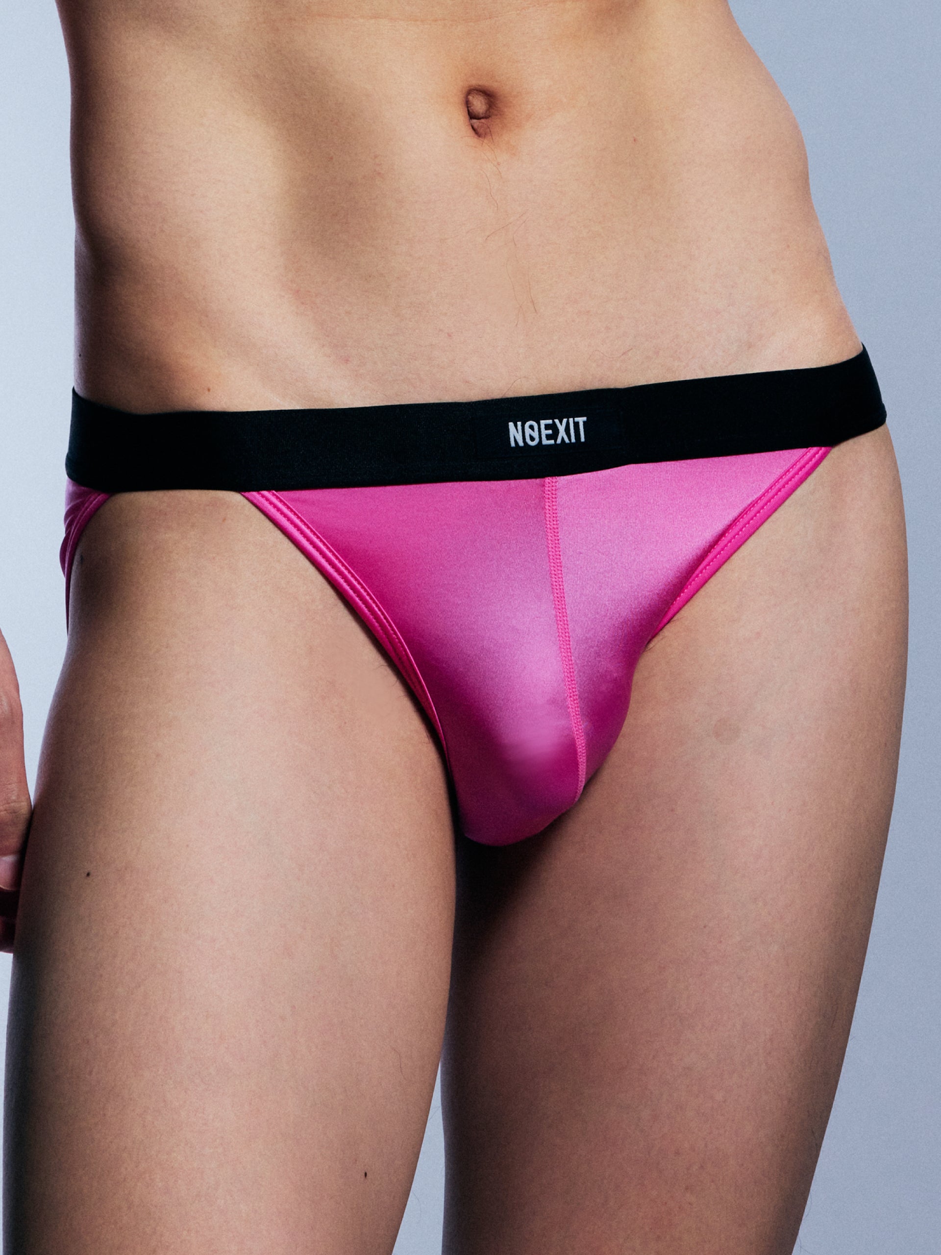 Men's Glossy Sport Briefs | Premium Stretch | NOEXIT